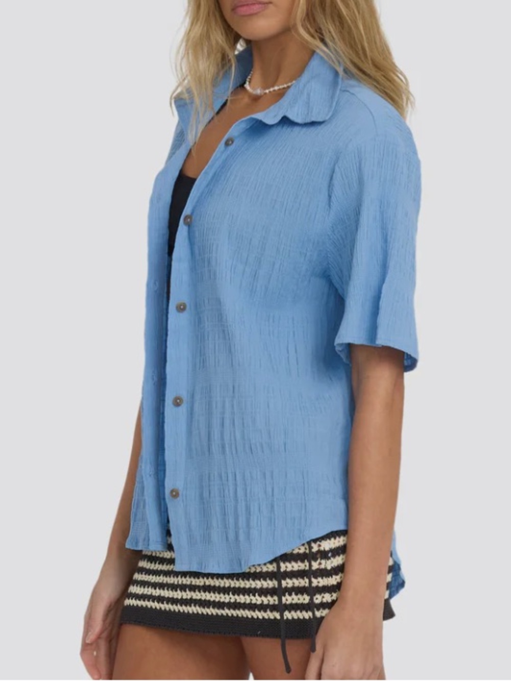 Billabong Women’s Light Blue Short-Sleeve Button-Down Shirt